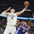 Denver pobedio Filadelfiju uz novi tripl-dabl Jokića, Jović solidan u porazu Majamija (VIDEO)