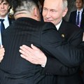 Paranoja nakon sastanka s Putinom: Odneli čašu, brišu sve što je lider dotakao, ne žele da ostave nijedan trag