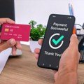 Građani ostaju bez novca i ličnih podataka zbog prevara na Instagramu! Evo na kojim onlajn platformama nikako ne smete kupovati…