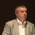 Bajatović: Neće biti cenovnih udara za gorivo, ugovor o gasu sa Rusijom povoljan