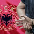 Provokacija pred utakmicu Srbije i Albanije: Italijan uhapšen zbog majice sa amblemom OVK