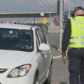 Policija kontrolisala vezivanje pojasa i prevoz dece: Otkriveno više od 32.000 prekršaja