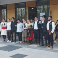 Počelo suđenje studentima optuženim posle Vidovdanskog protesta za pripremanje dela protiv ustavnog uređenja (VIDEO)
