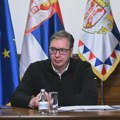 Vučić izvređao političke protivnike dan nakon poziva na dijalog: „Na studentskoj listi su nekompetentni paraziti koji žive na…