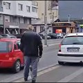 SNS iz Titela dovodi građane na glasanje u Beograd, pozive za glasanje dobili u Titelu