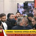 Građani ušli u zgradu Informera i prekinuli program