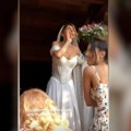 (Video): "Mužuuu, gde mi je muž?!": Anđela Jovanović na svadbi vikala iz sveg glasa: Gosti je gledali i umirali od smeha