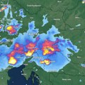 Jaka superćelijska oluja stigla u Sloveniju: Pada grad veličine jajeta, nevreme se približilo granici sa Hrvatskom: Izdata…