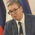 Vučić se obratio iz Njujorka: Ogroman je pritisak na mnoge zemlje, nisu svi junaci - Obraz i čast ne mogu da nam oduzmu