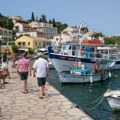 Drastično jeftinije od Grčke: Koliko bi vas koštalo letovanje u Albaniji 2024. godine