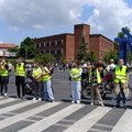 Studenti od jutros ponovo ispred Bogoslovskog fakulteta