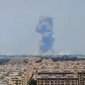 (Video) Velika eksplozija u Kini! Veliki i gust oblak dima iznad grada, letele stvari, prozori poiskakali: Strahuje se od…
