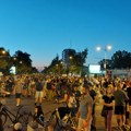 Муп: Током ноћи легитимисано 800 особа, приведено 18, инциденти у Београду, Новом Саду и Ужицу