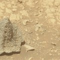 NASA rover Perseverance otkrio misteriozni „šlem“ na Marsu