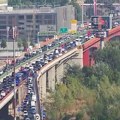(Foto) umesto 10, putuje se 40 minuta! Gužve na beogradskim ulicama, a na moto-putu se mili kilometrima