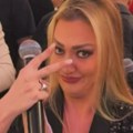 Opa, široko! Sandru Rešić zakićivali u Beču novčanicama od 500 evra: Snimak usijao mreže, svi gledaju u ovo