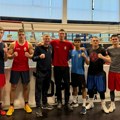 Legendarni klub ugostio jedne od najboljih koje Srbija ima: Naši bokseri u Moskvi!