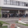 Dvanaesti dan protesta podrške uhapšenim direktorima u Gračanici