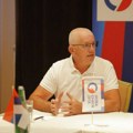 Zvezdan Knežević, poverenik Nove snage juga, vređa i preti urednici Jugmedie