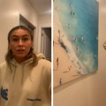 Rezervisali smeštaj preko Airbnb-ja: Na zidu zatekli sliku cele svoje porodice, a objašnjenje ih je zapanjilo