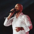 Boban Rajović ispisao novu stranicu estrade u Grčkoj, a usred nastupa pozvao Acu Pejovića (FOTO)