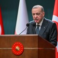 Erdogan pred novim političkim izazovom: Ozelova nova partija prestigla stranku turskog predsednika u anketama