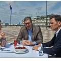 Vučić sa terase Predsedništva: U sredu ćemo obelodaniti veoma važne vesti