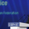Medvedev: Zelenski ne može da razočara Zapad, jer ga to može koštati života