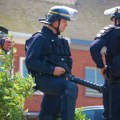 Непознати нападачи пуцали на џамију у Француској