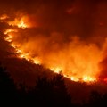 Vatra guta Crnu Goru: Objavljeni satelitski snimci požara; "Potrebno 50 godina za oporavak" FOTO