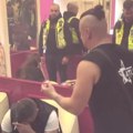 Obezbeđenje opkolilo belu kuću Žestoki sukob Terze i Mine, u sve se umešao i Asmin, nastao opšti haos u Eliti
