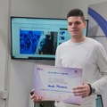 Nenad Stanković, mladi pirotski novinar, najbolji polaznik novinarske škole niškog Medija centra!