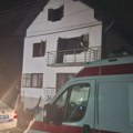 Једно старије лице настрадало у пожару у кући на Шљиварском путу. Незванично, у објекту пружане услуге чувања старих без…