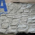 Crnogorac sa vozilom punim droge pokušao da uđe u Srbiju: Uhapšen muškarac (27) na graničnom prelazu Jabuka