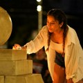 Potresne scene na Trgu republike: Beograđani u suzama pale sveće za brutalno ubijenu Tiktokerku