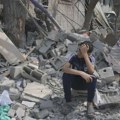 Izrael nastavio da bombarduje Gazu, Palestinci nebezbedni i na jugu u ‘bezbednim zonama’