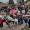 Celo ravno SELO na humanitarnom bazaru Od srca podrška za Andreu