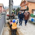 Što dogovorimo to i uradimo: Ministar Glišić posetio Mali Zvornik i obišao radove na infrastrukturnim projektima