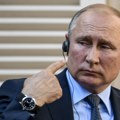 Ovo je "glas" Putina u Evropi; "Kad uđe u sobu, svi prestaju da pričaju"