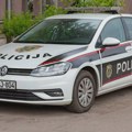 Hadžići: Policajac van dužnosti motociklom udario u grupu pešaka, jedna osoba poginula, a tri povređene
