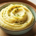 Pire krompir na malo drugačiji način: Ovi dodaci čine ga kremastijim i punim proteina