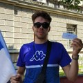 Student koji ispred zgrade Predsedništva štrajkuje glađu predao zahteve protesta "Srbija protiv nasilja"