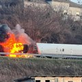 FOTO: Zapalio se šleper u blizini Mišeluka