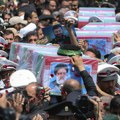 Sahranjen Raisi: Iranskog predsednika ispratilo tri miliona ljudi (video)