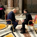 Otkriveno što je Zelenski rekao Trampu na sahrani pape Franje
