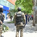Orlovi uz prisustvo antiterorističke jedinice stigli u hotel u Tirani (video)