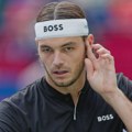 Fric sačuvao servis i plasirao se u finale Štutgarta!