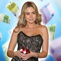Evo kako danas izgleda pobednica zadruge 3! Iva Grgurić dala hiljade evra kako bi povadila silikone, zaboravite na devojku sa…