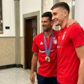 Los Anđeles u znaku srpskih asova: Novak, Bogdan i Uroš zajedno na večeri /foto/