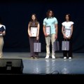 И ове године у Костолцу основци изабрали најхуманије матуранте